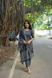 Simple and elegant kurti set