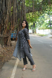Simple and elegant kurti set