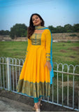 💐 Yashaswini 💐